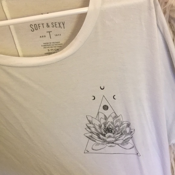 Top - Picture 2 of 4